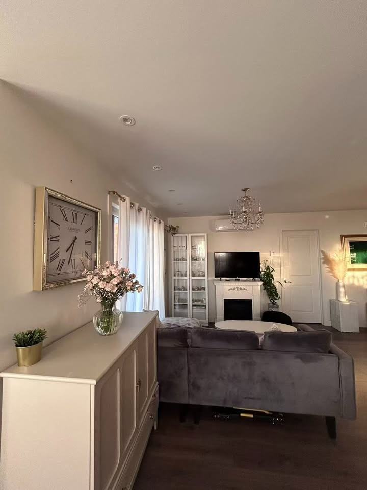 1601 Rue Viola-Desmond #701 - Photo 3 of 14