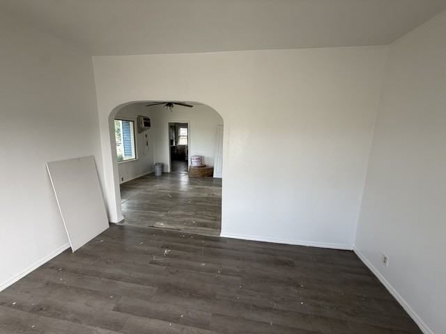 1821 W Sample St #1 - Photo 3 of 18