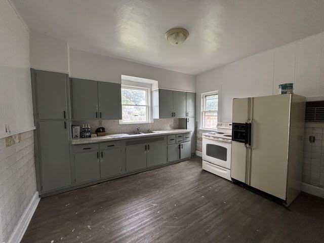 1821 W Sample St #1 - Photo 5 of 18