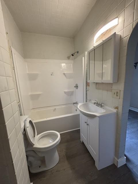 1821 W Sample St #1 - Photo 6 of 18