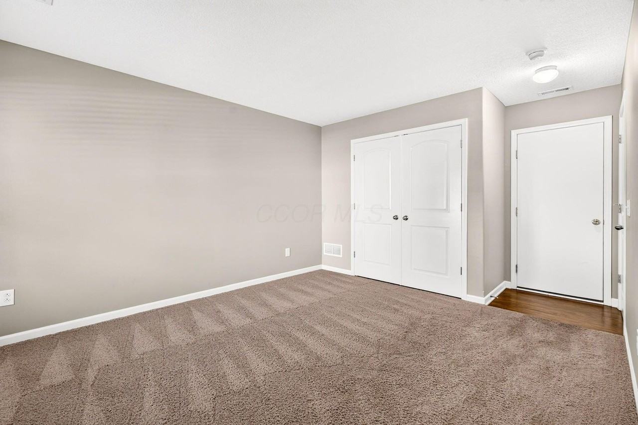 5652 Pittsford Dr #1 - Photo 2 of 20