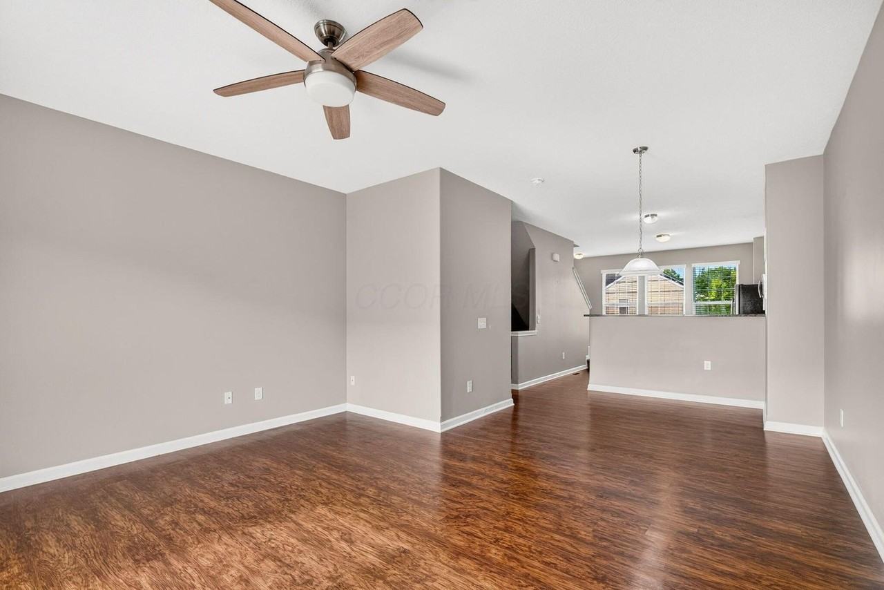 5652 Pittsford Dr #1 - Photo 3 of 20