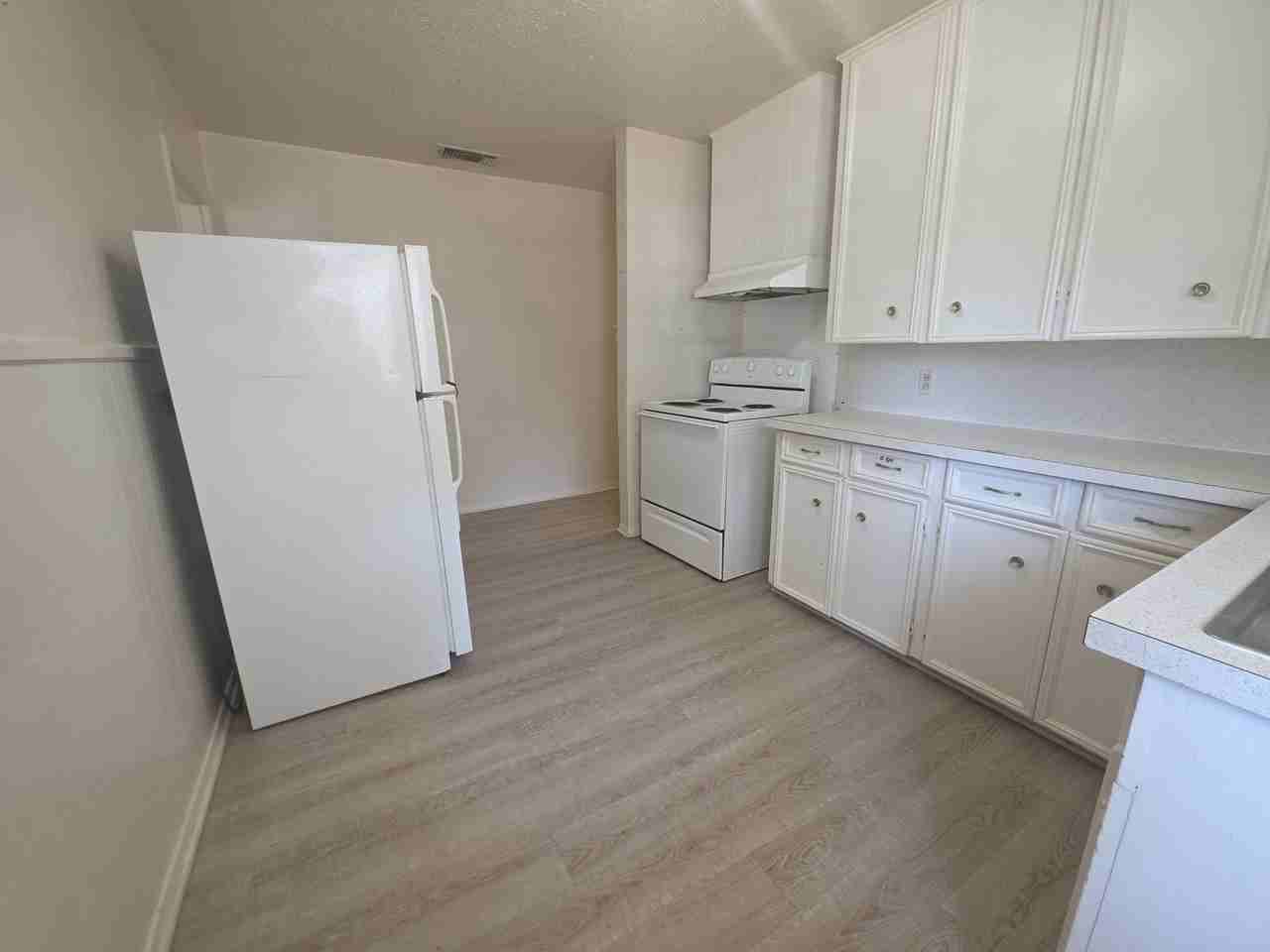 1435 S Rusk St #1 - Photo 6 of 17