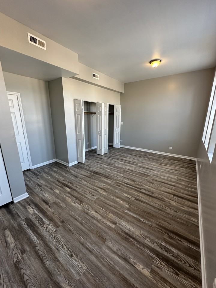 4254 South Cottage Grove Avenue - 1Unit 2 #1 - Photo 7 of 15