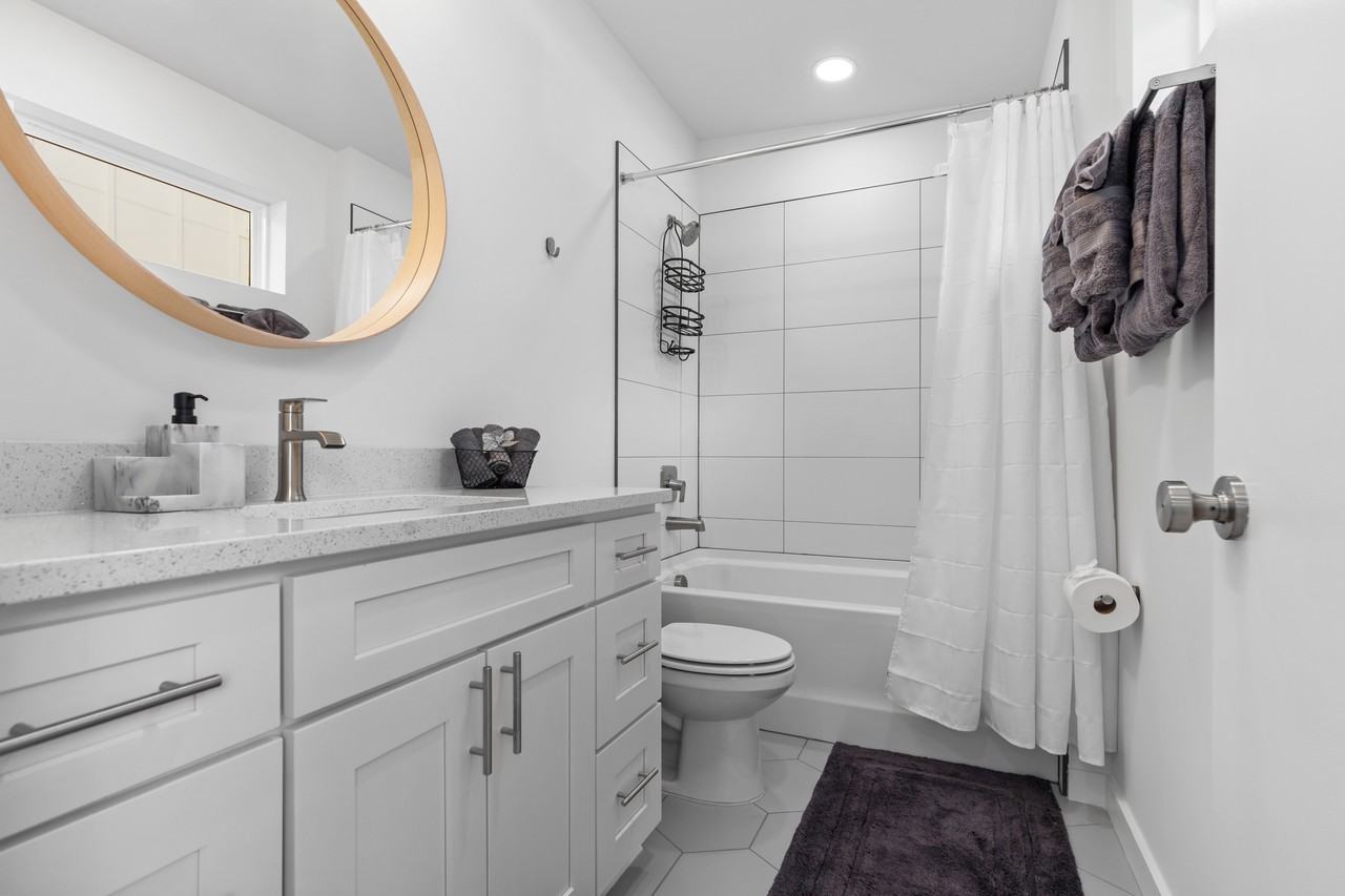 39 Florida Ave #1 - Photo 3 of 22