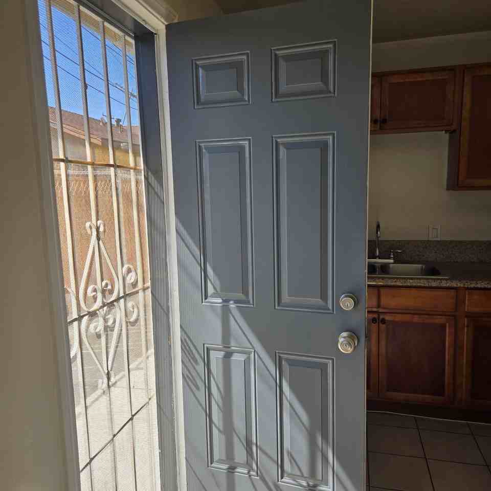 15811 Osage Ave #15811 - Photo 3 of 10