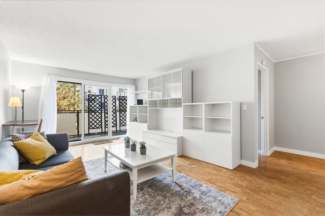 1066 East 8th Avenue #406 - Photo 7 of 16