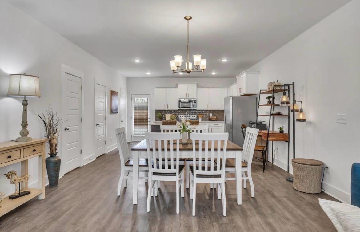 103 Floyd Junction #103 - Photo 4 of 11