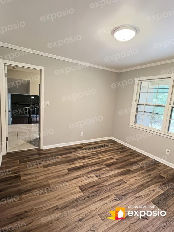 4579 Bergen Ct - Photo 4 of 49