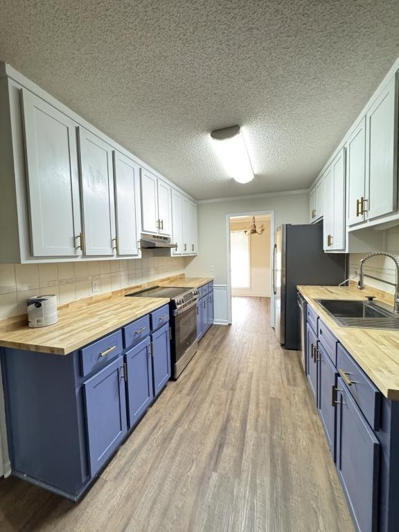 327 Bonnie Dr - Photo 5 of 20