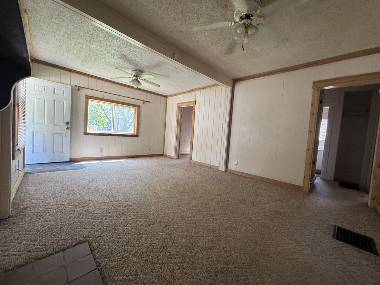 1209 N 11th St #1209A - Photo 6 of 11