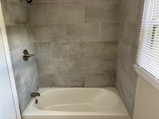 375 Bladen Cir - Photo 3 of 7