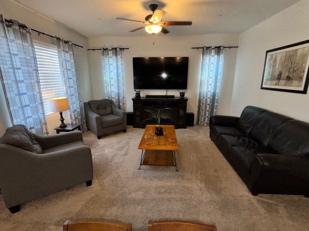 12919 Claremore St - Photo 3 of 13