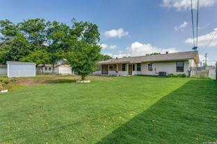 207 Balboa Dr - Photo 1 of 1