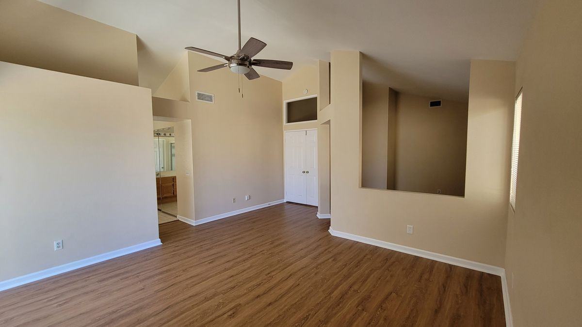 3143 Mariposa Ave - Photo 7 of 14