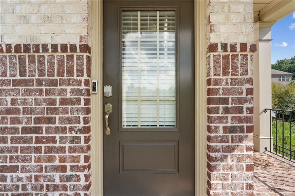 331 Northaven Ave - Photo 4 of 50
