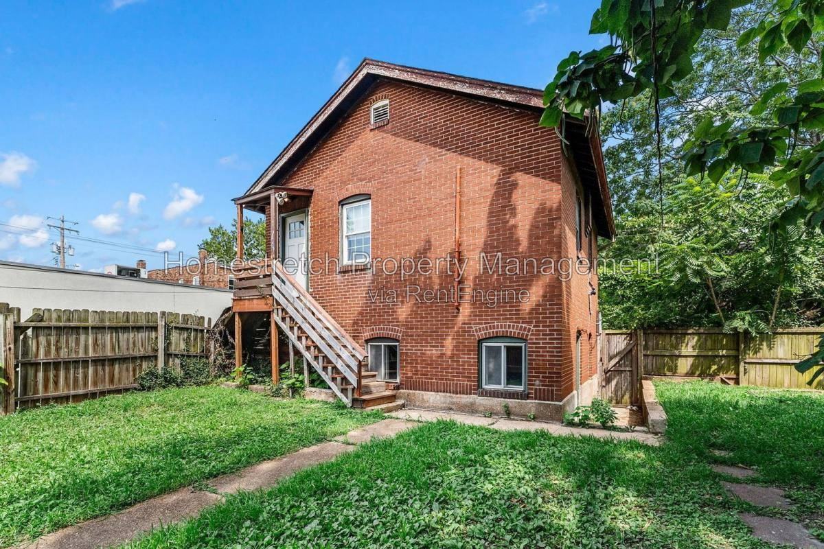 3948 S Grand Blvd - Photo 2 of 10