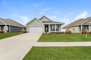 featured image of 455 455 Eagle Lake Way