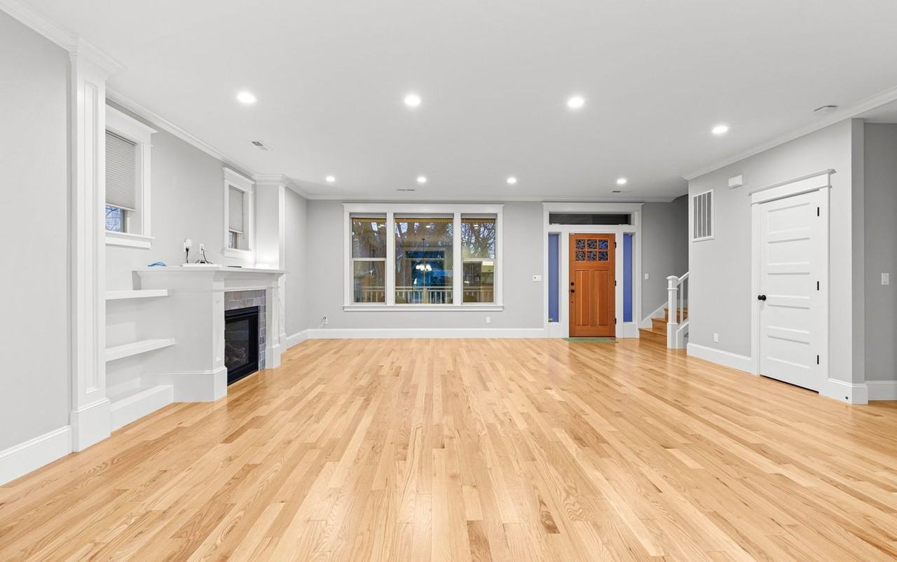 7676 N Decatur St #A - Photo 2 of 29