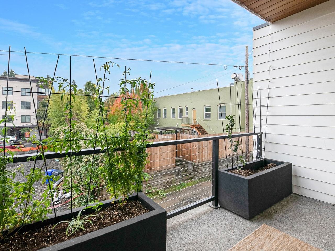 953 N Skidmore St - Photo 7 of 21