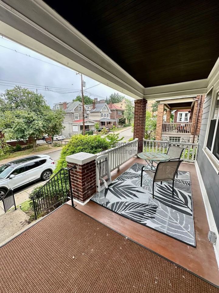 45 Shady Dr W - Photo 4 of 24