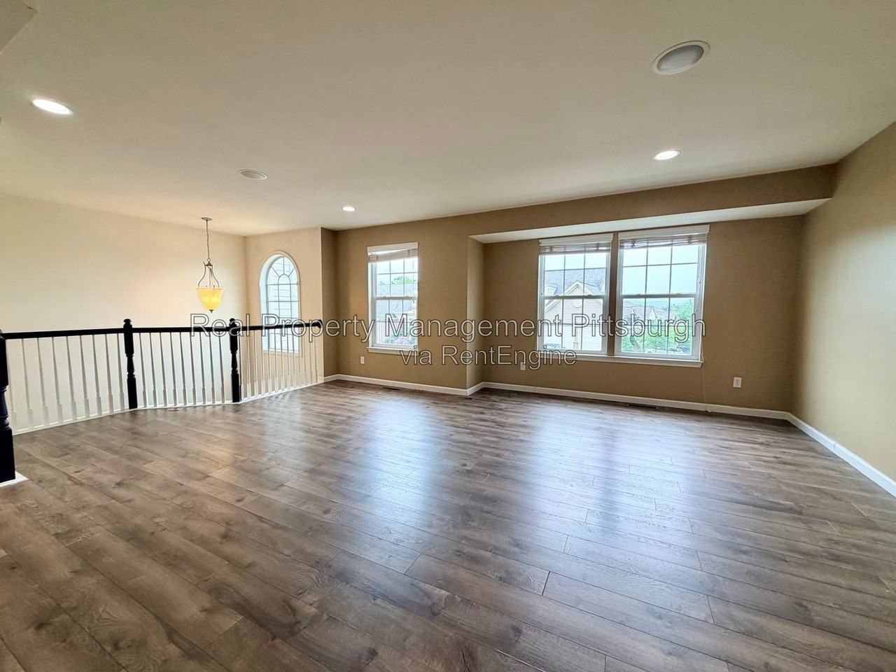 11 Morningtide Ct - Photo 3 of 24