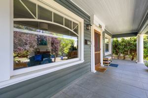featured image of 2836 Ne Bryce St