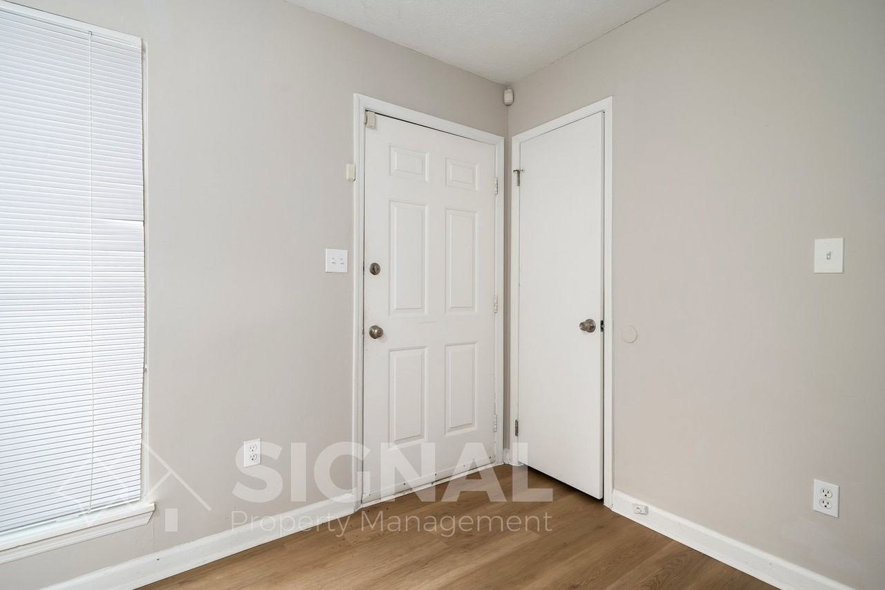 3916 39th St N - Photo 4 of 24