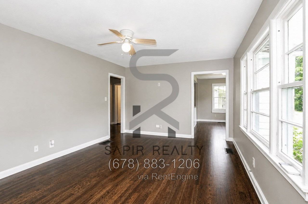 3469 Glen Rd - Photo 2 of 16