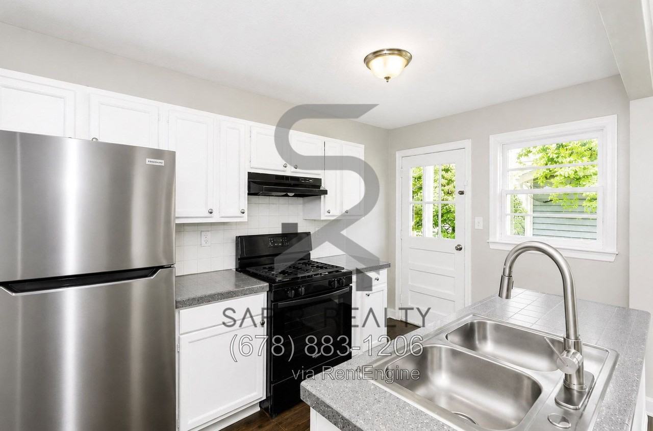 3469 Glen Rd - Photo 5 of 16