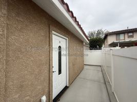 featured image of 921 Aurora Dr #B