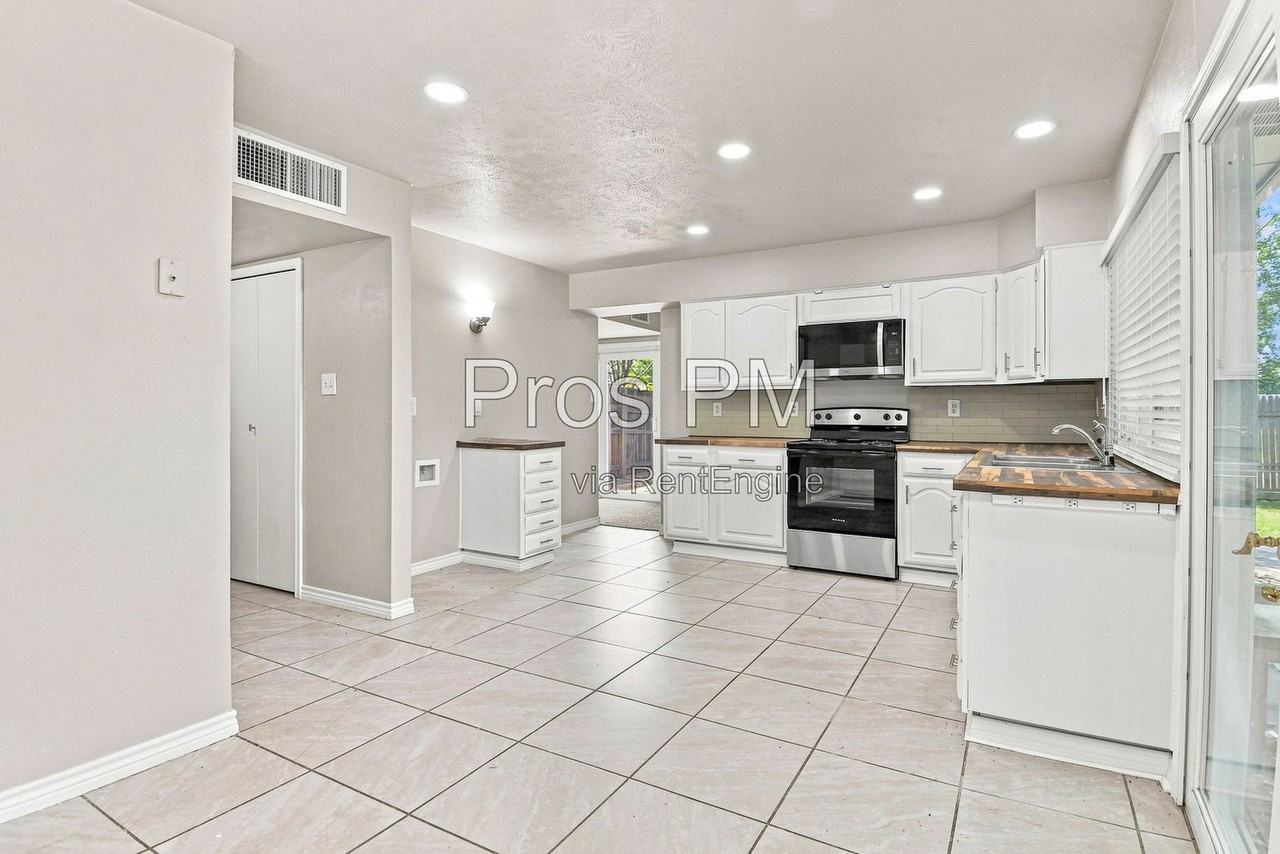 5281 Reed Dr - Photo 5 of 19