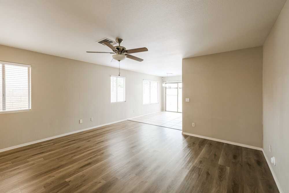 6054 W Jones Ave - Photo 4 of 16