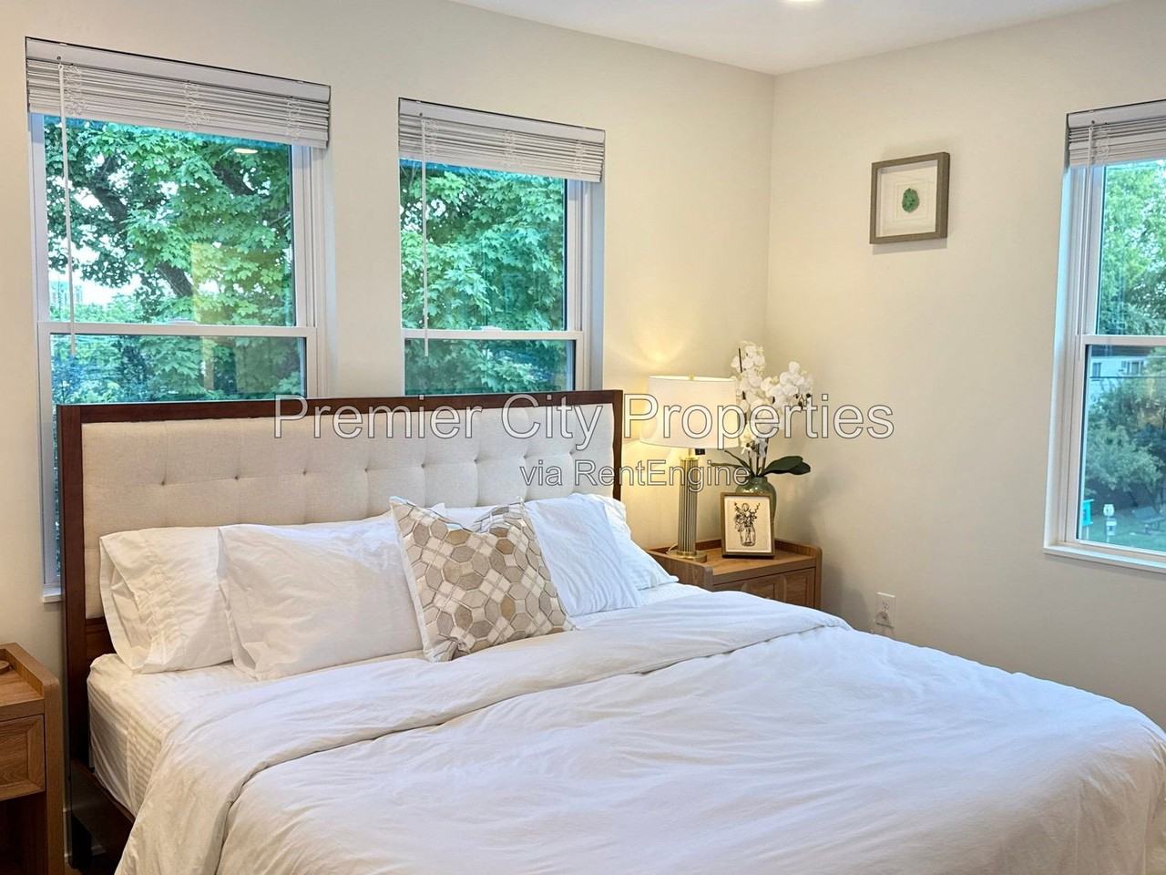 240 Mcgregor Ave #1 - Photo 2 of 50