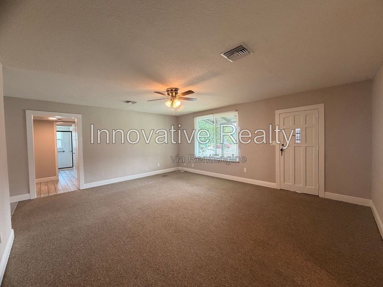 144 N Park Ave - Photo 3 of 26