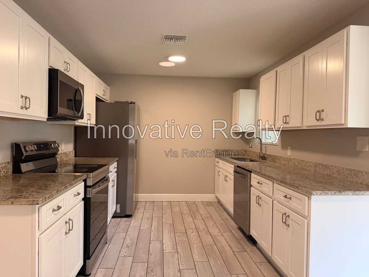 144 N Park Ave - Photo 7 of 26