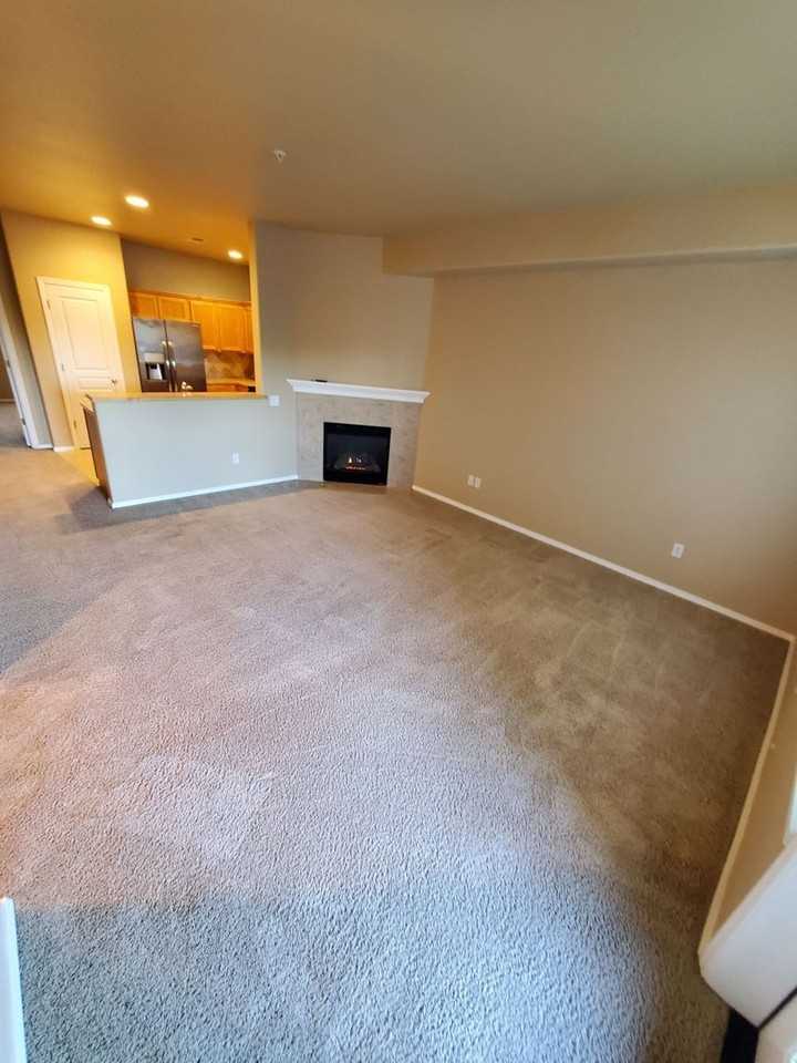 5991 Blue River Dr Se - Photo 5 of 15