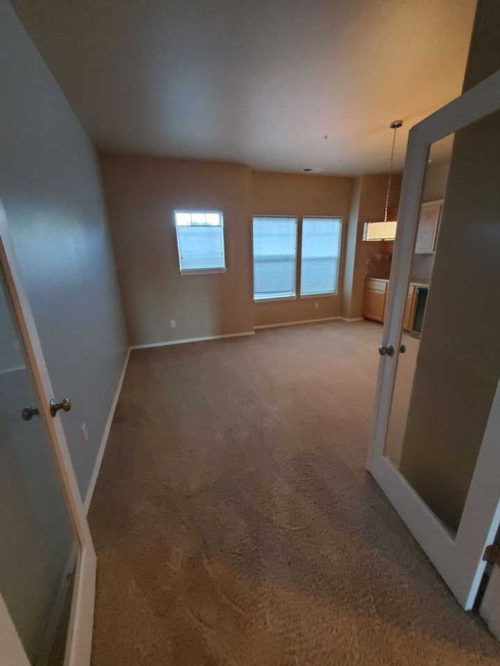 5991 Blue River Dr Se - Photo 7 of 15