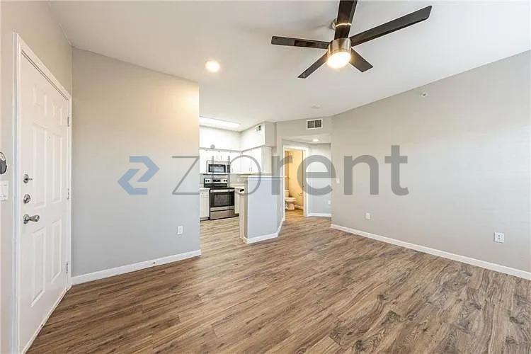 2320 Gracy Farms Ln #823 - Photo 4 of 16
