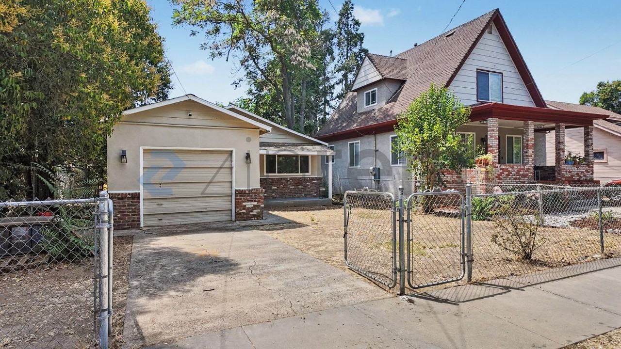 3422 9th Ave - Photo 5 of 48