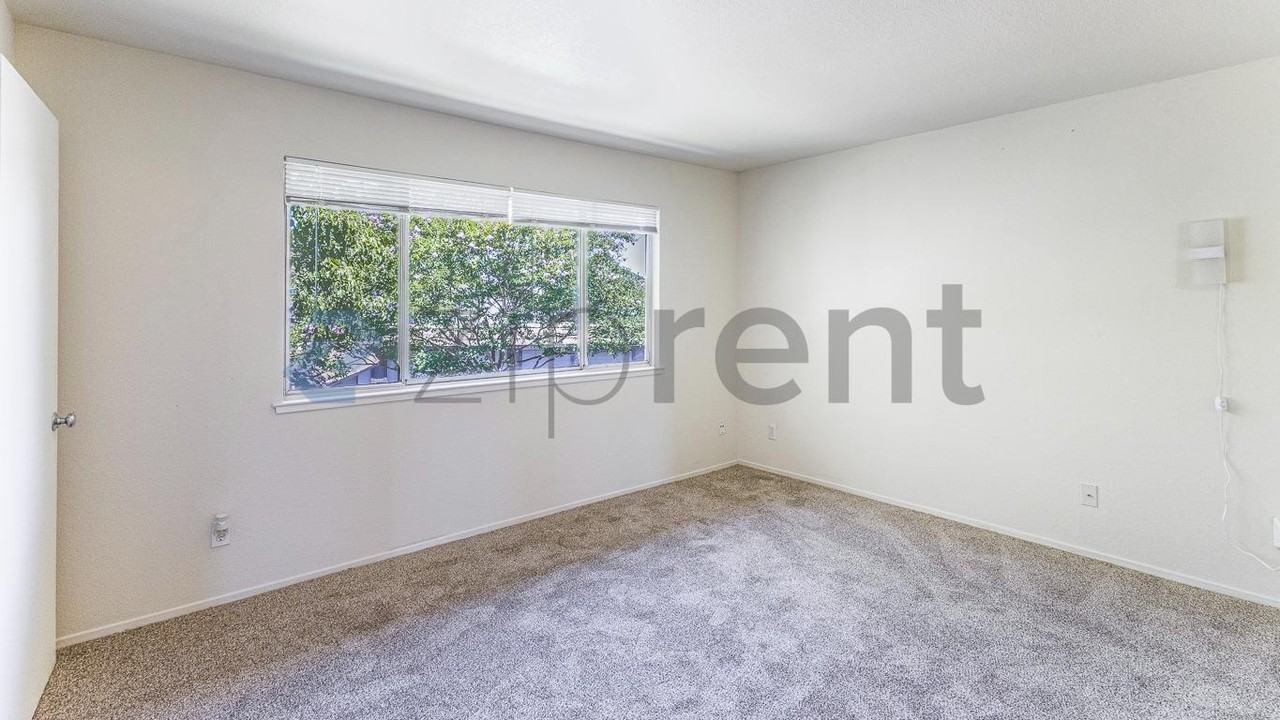 374 Tabor Ave - Photo 7 of 19