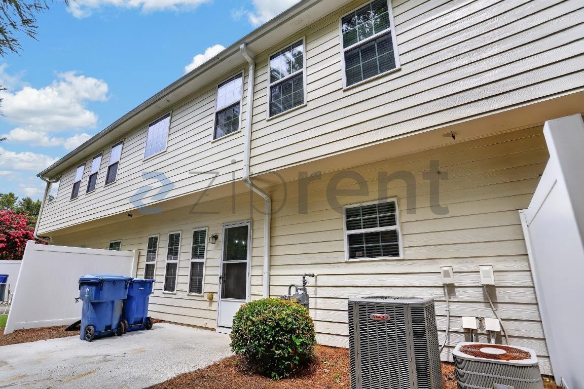 118 Meeting Place Rd - Photo 2 of 25