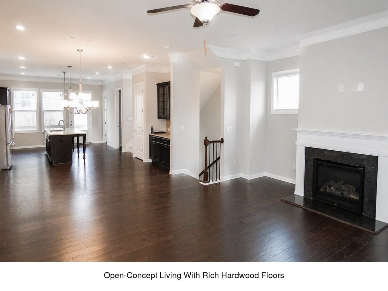 320 Beacons Pl - Photo 2 of 28
