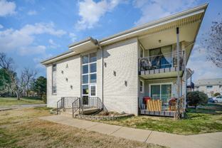 613 Hillsboro Rd Apt A23 - Photo 1 of 1