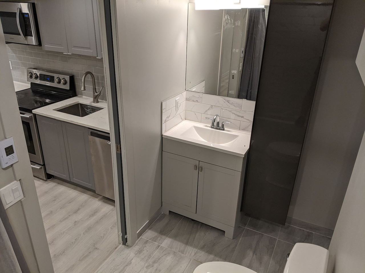 748 Queensland Dr Se - Photo 4 of 12