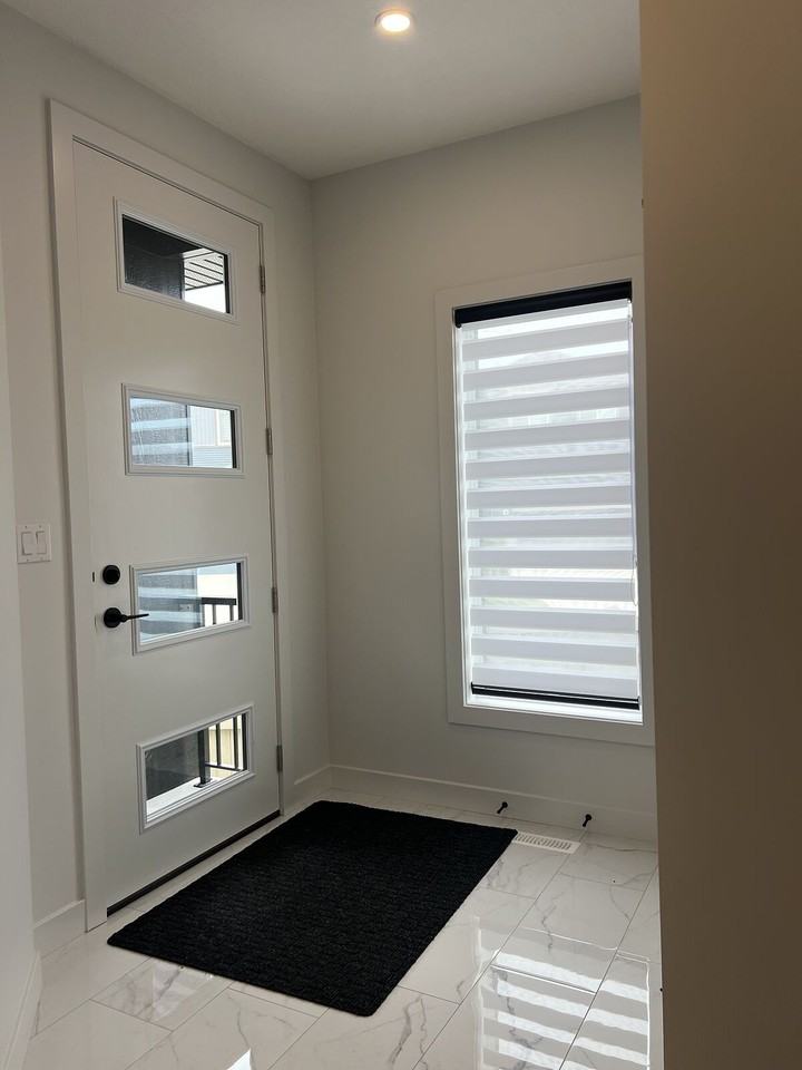 1061 Goldfinch Way Nw - Photo 5 of 28