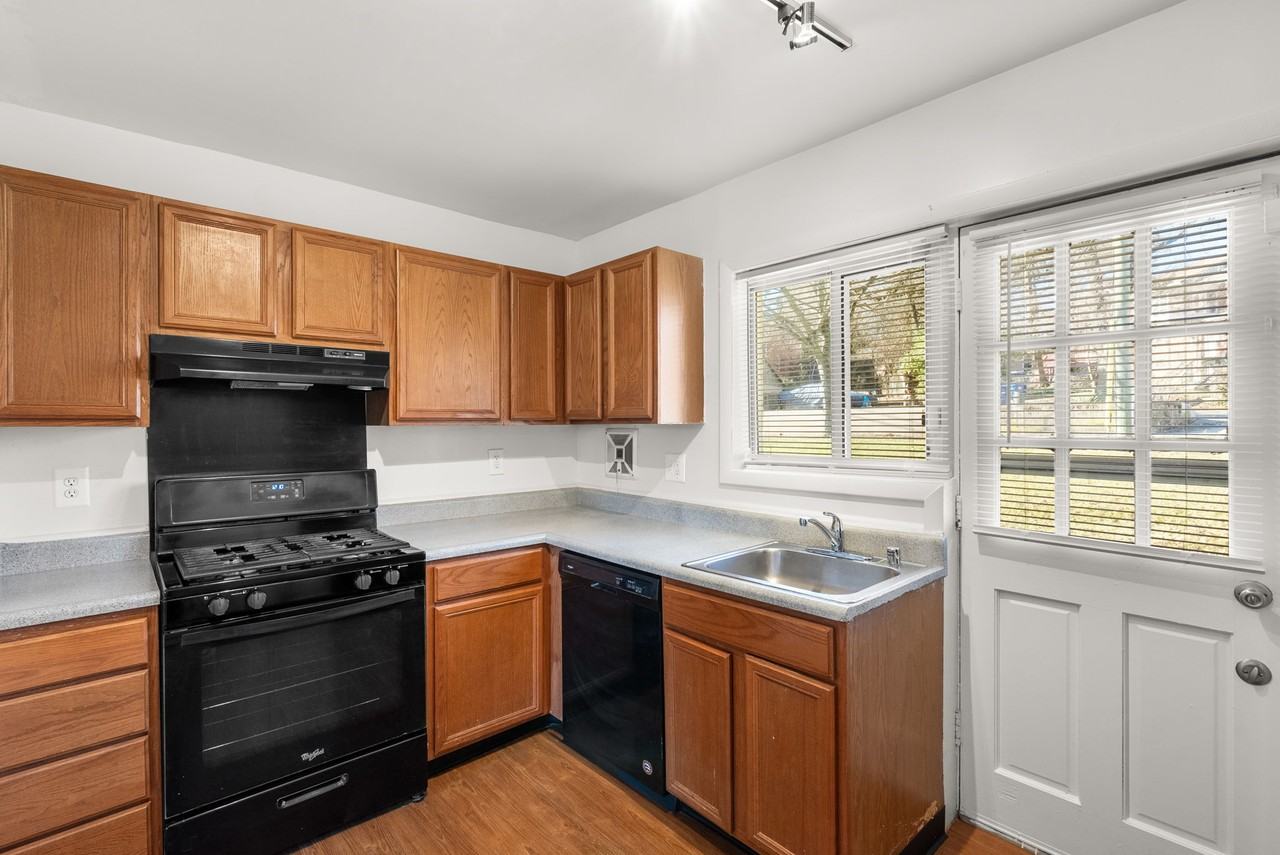 6126 Northwood Dr #A - Photo 5 of 15