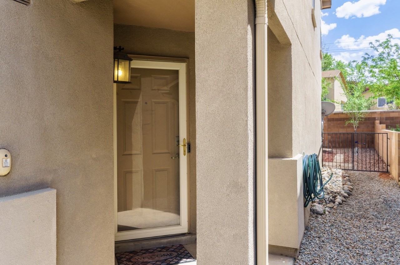 10932 Fort Point Ln Ne #NA - Photo 4 of 29