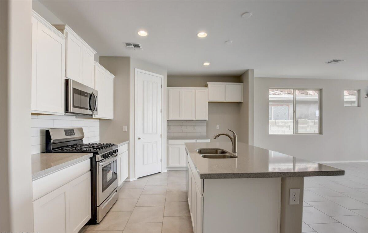 19427 W Annika Dr #NA - Photo 3 of 18