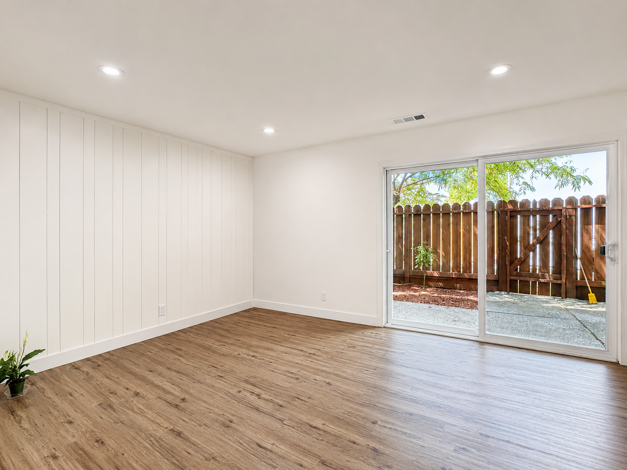 1409 Bel Air Dr #A - Photo 7 of 34